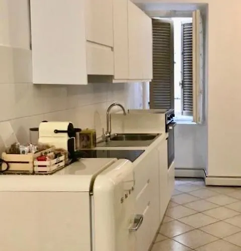 Storico Ombelico Di Lejlighed Parma